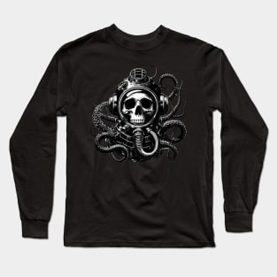 Monochromatic Goth Skull Diver Octopus Tentacles Long Sleeve T-Shirt